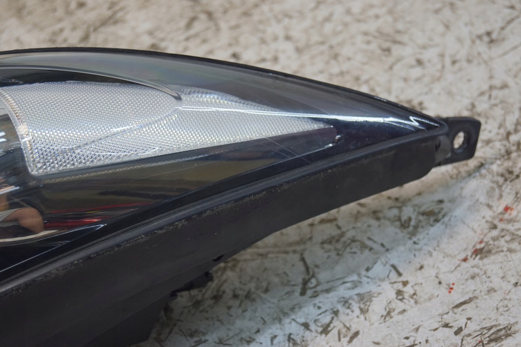 фото №16, Kia sportage iii лампа права перед led uk