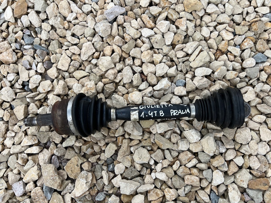 фото №1, Alfa romeo giulietta приводной вал правая 1.4tb