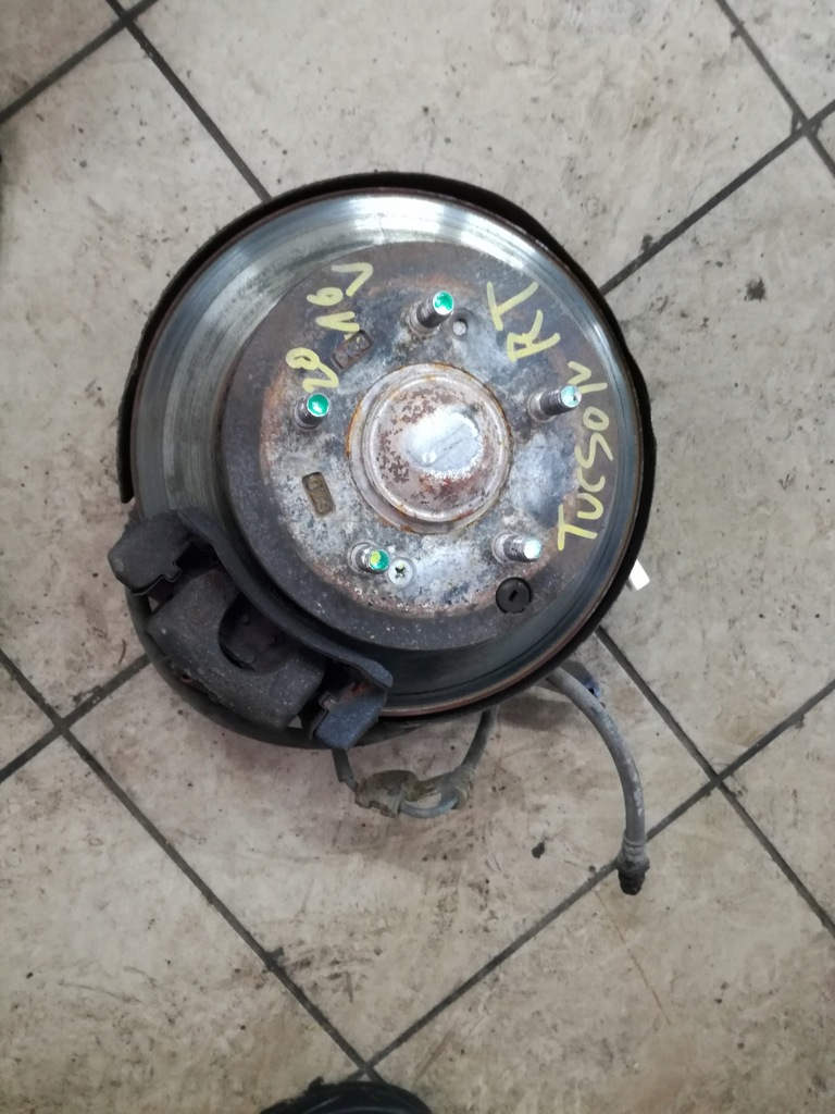 фото №1, Hyundai tucson i 2004 - 2010 rok поворотный кулак ступица задняя правая