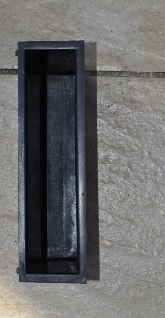 фото №1, Toyota yaris i бардачок консоли