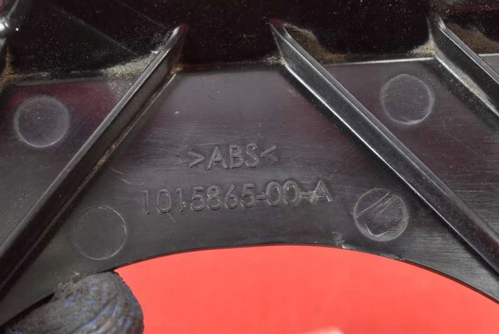 фото №8, Антена keyless 1015865-00-a tesla model s lift performance 762 km 16-21