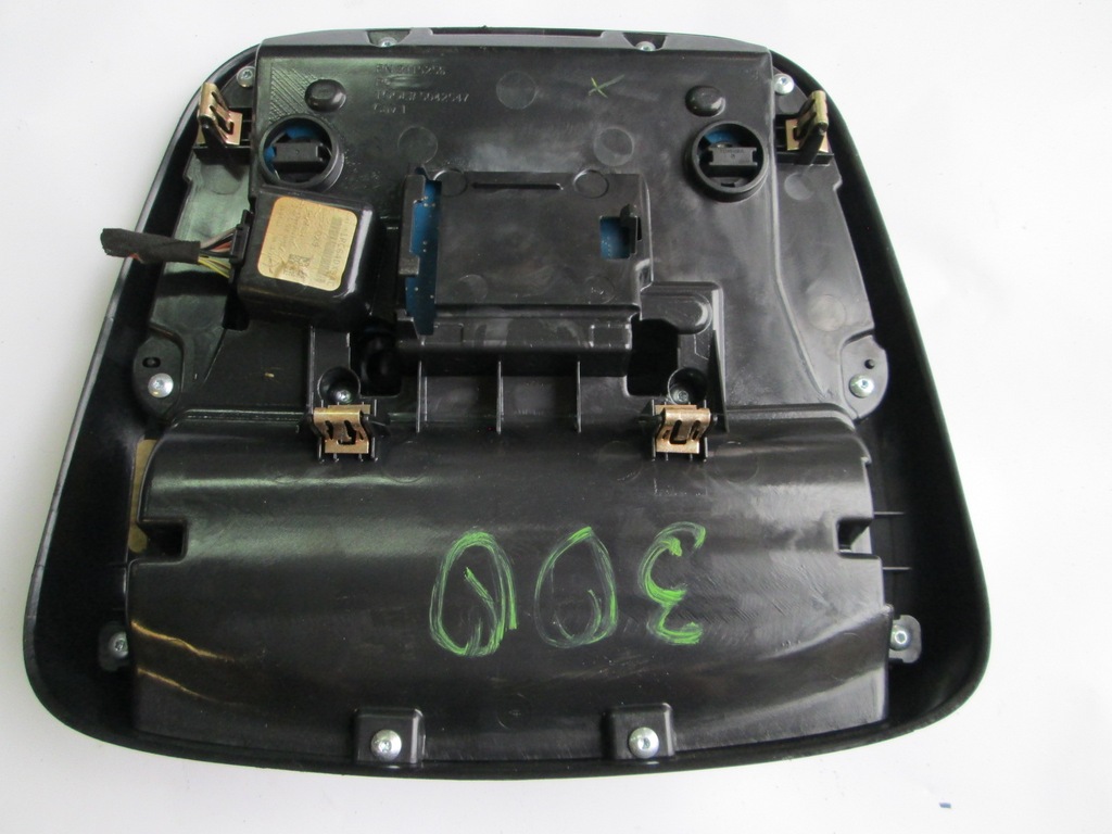 фото №13, Chrysler 300 ii 13r лампа освітлення салону