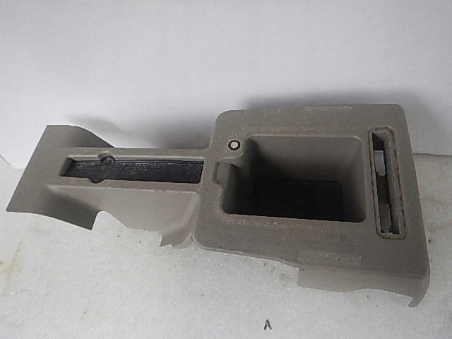 фото №1, Volvo xc90 i 02- туннель средний trzeci ряд