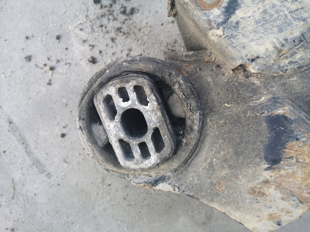 фото №9, Підрамник балка перед audi a8 d2 3.7 lubelskie