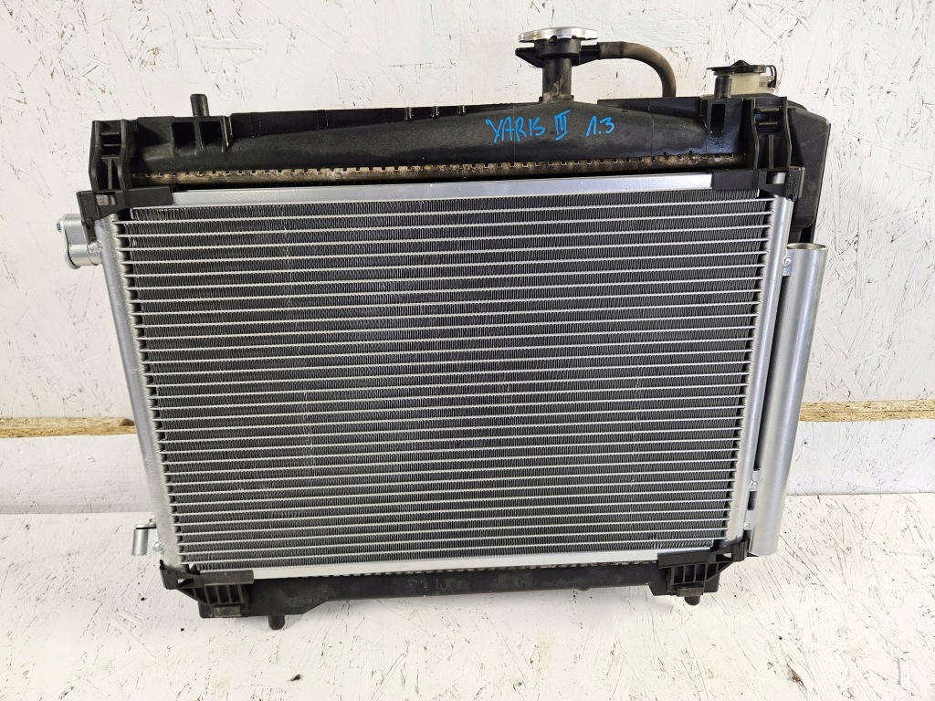 фото №1, Toyota yaris iii 11-17 1.3 радиатор комплект