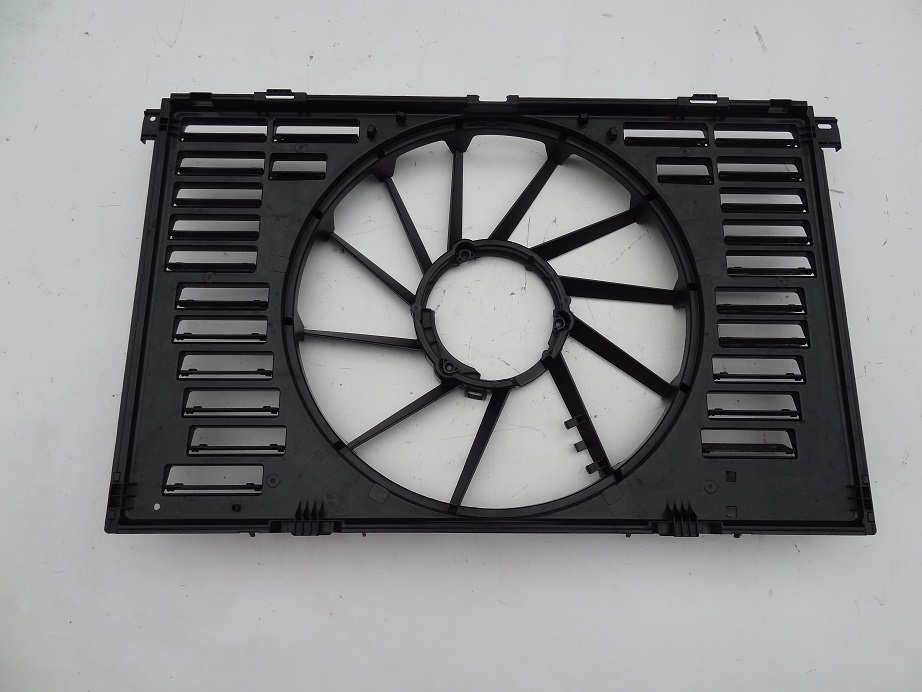 фото №5, Корпус вентилятора радиатора 971121197d porsche panamera 971