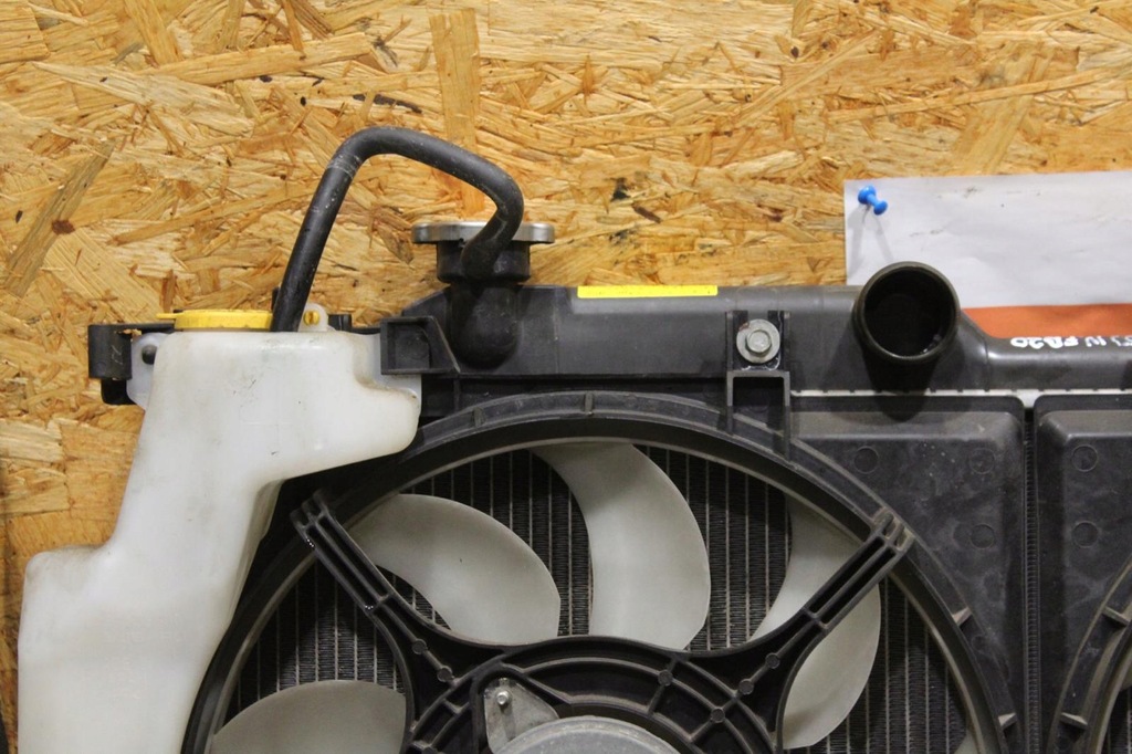 фото №8, Радиатор wody радиатора вентиляторы subaru forester iv sj 2.0r fb20 механическая коробка передач