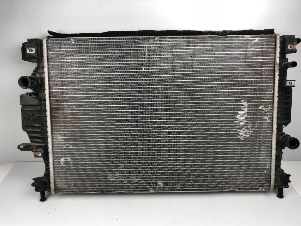 Радиатор воды ford mondeo mk5 dg93-80050-bc в Украине