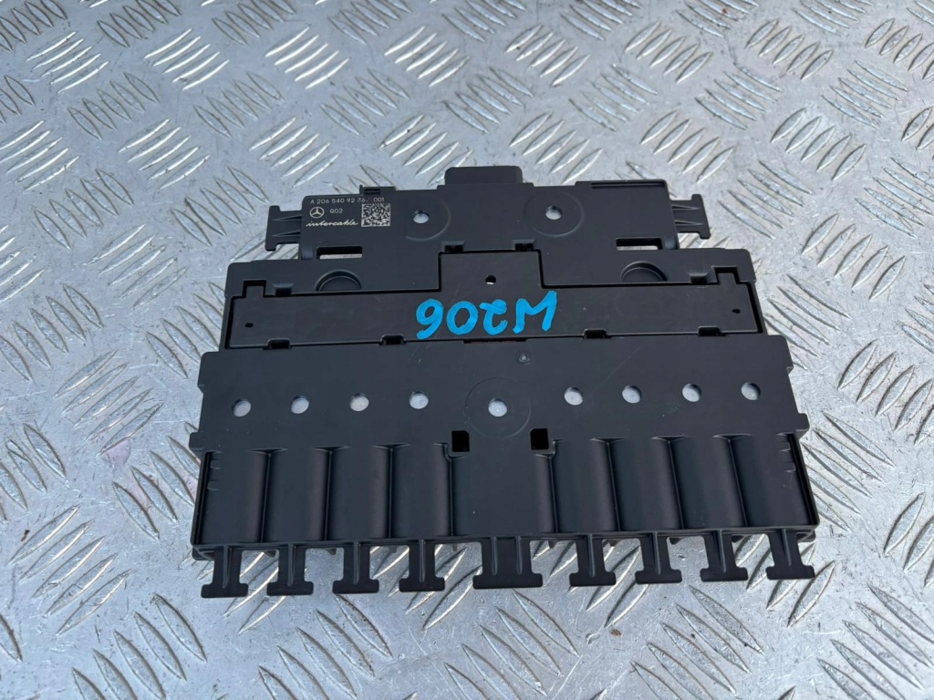 Купити Mercedes w206 c-klasa модуль запобіжників a2065409236