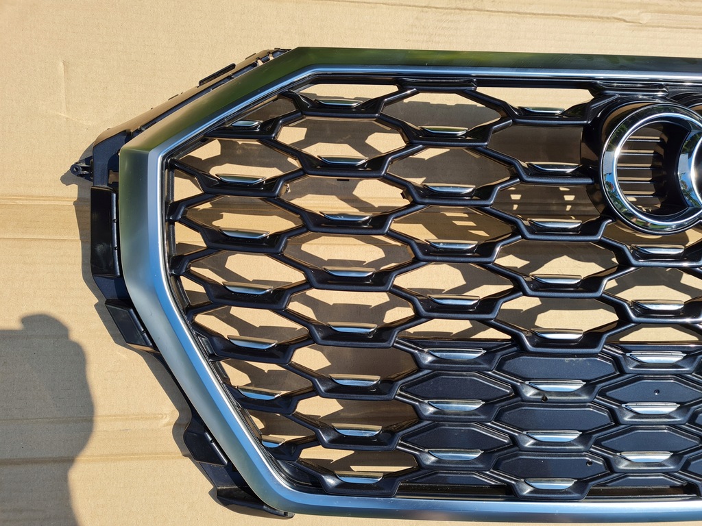 фото №8, Решётка радиатора бампера audi q3 s line 83f 853 651