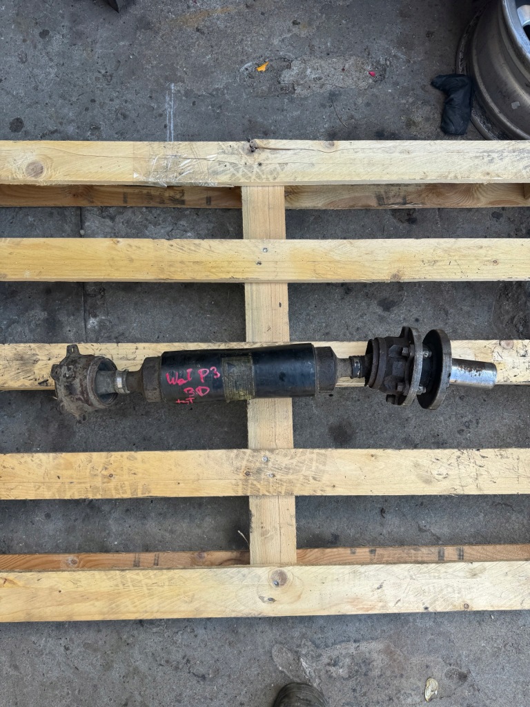 фото №1, Mitsubishi pajero iii iv 3.2did wał задняя задний приводной 3дверь короткий
