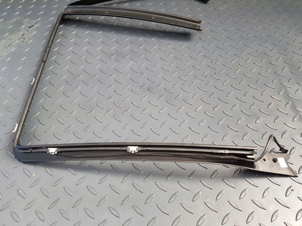 фото №10, Рамка внутренняя защита рамы стекло дверь левый задняя 8 402 563 bmw x5 e53