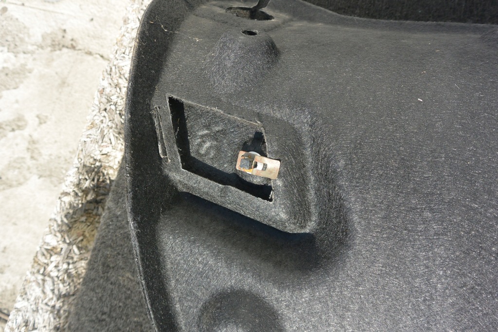 фото №10, Оббивка кришки багажника maserati ghibli iii