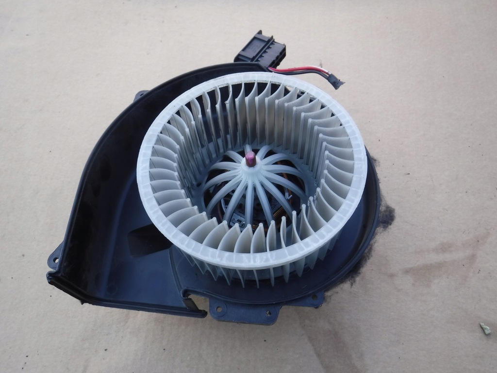 фото №1, Повітродувка вентилятор повітропровід vw polo 6r 6r1819015