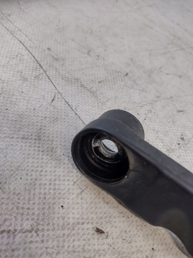 фото №16, Важелі двірник передніх hyundai sonata v sedan