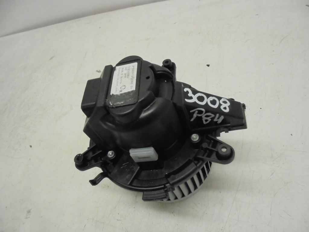 фото №1, Вентилятор обдув peugeot 3008 p84 ii