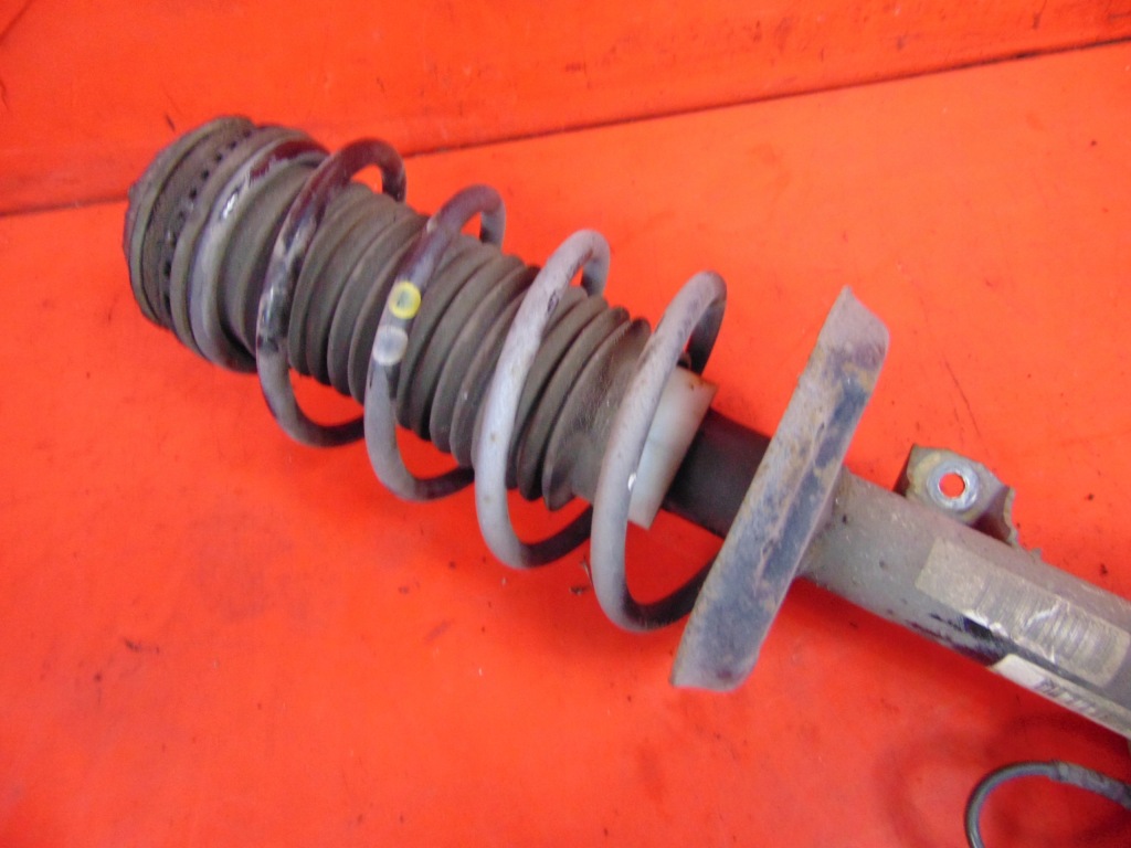 фото №4, Grande punto 1.3 mj поворотный кулак амортизатор левый prz