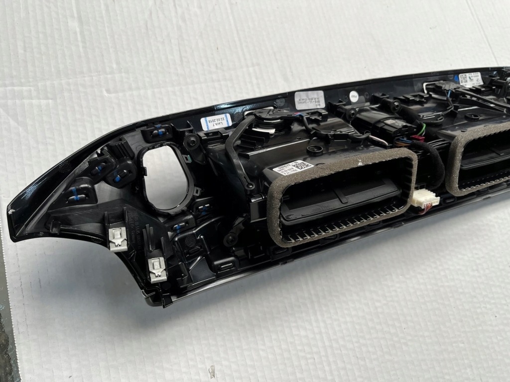 Bmw 5 g30 g31 dekor молдинг консоли 9329515 9329579 9386293 9329583 6993047 Киев