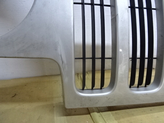 фото №6, Решітка радіатора jeep cherokee 01-04 5gf25trmae c-19790b