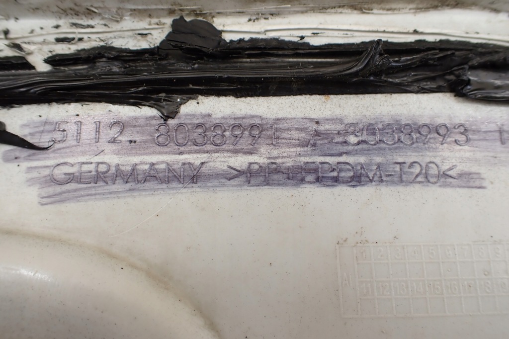 Bmw x1 e84 09- накладка спойлер бампера задний  задняя 51128038991 оригинальный номер Доставка