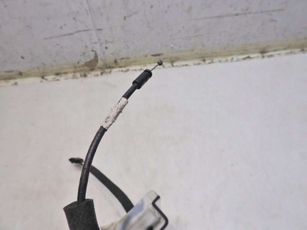 фото №6, Замок двері правий задня 6 pin renault latitude 825020014r