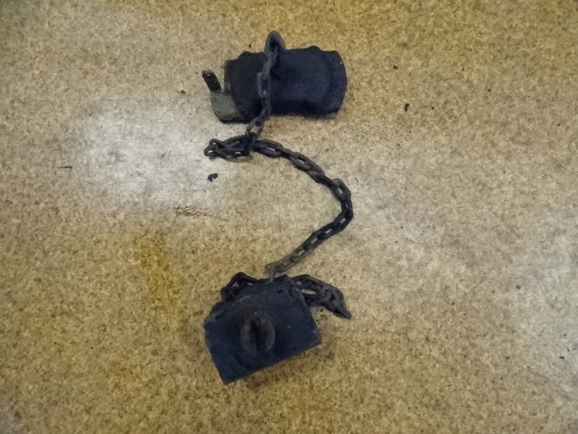 фото №1, Toyota hilux 07r # подъемник колеса запасного