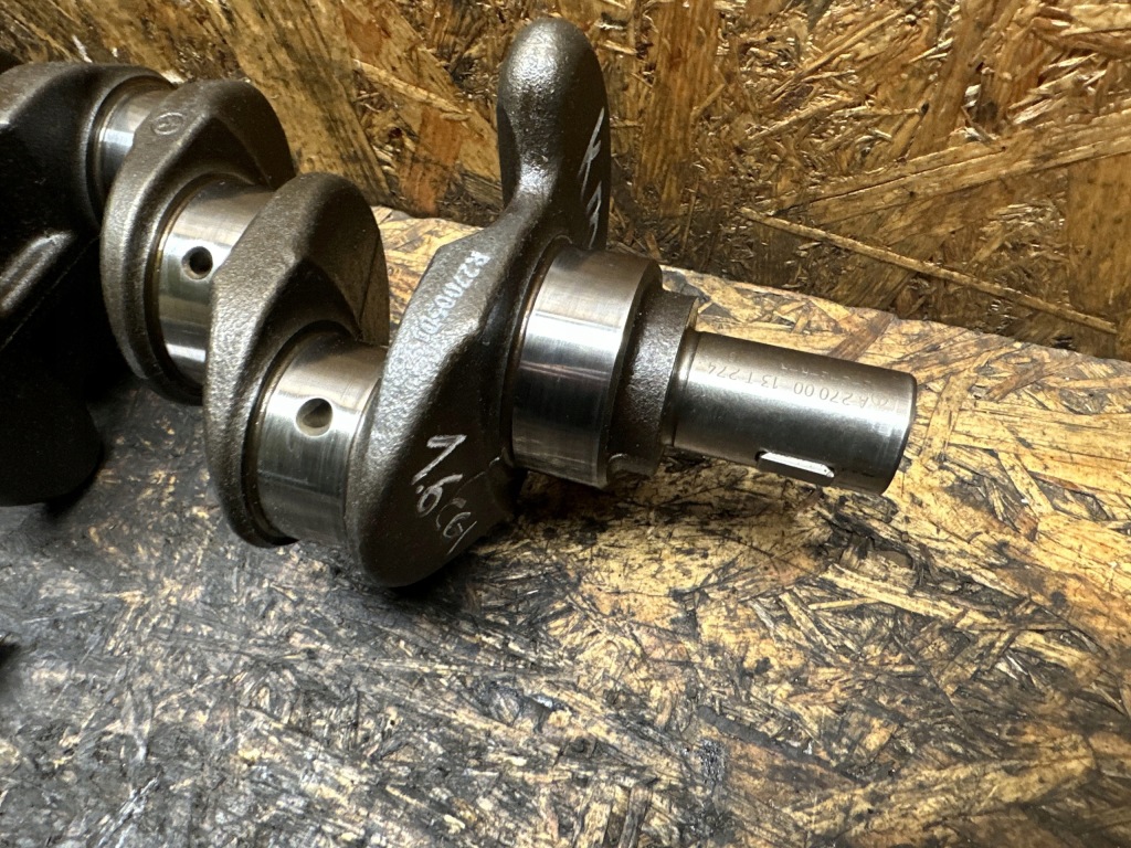 фото №3, Wał колінчастий mercedes 1.6 cgi r2700501 номінал перевірений