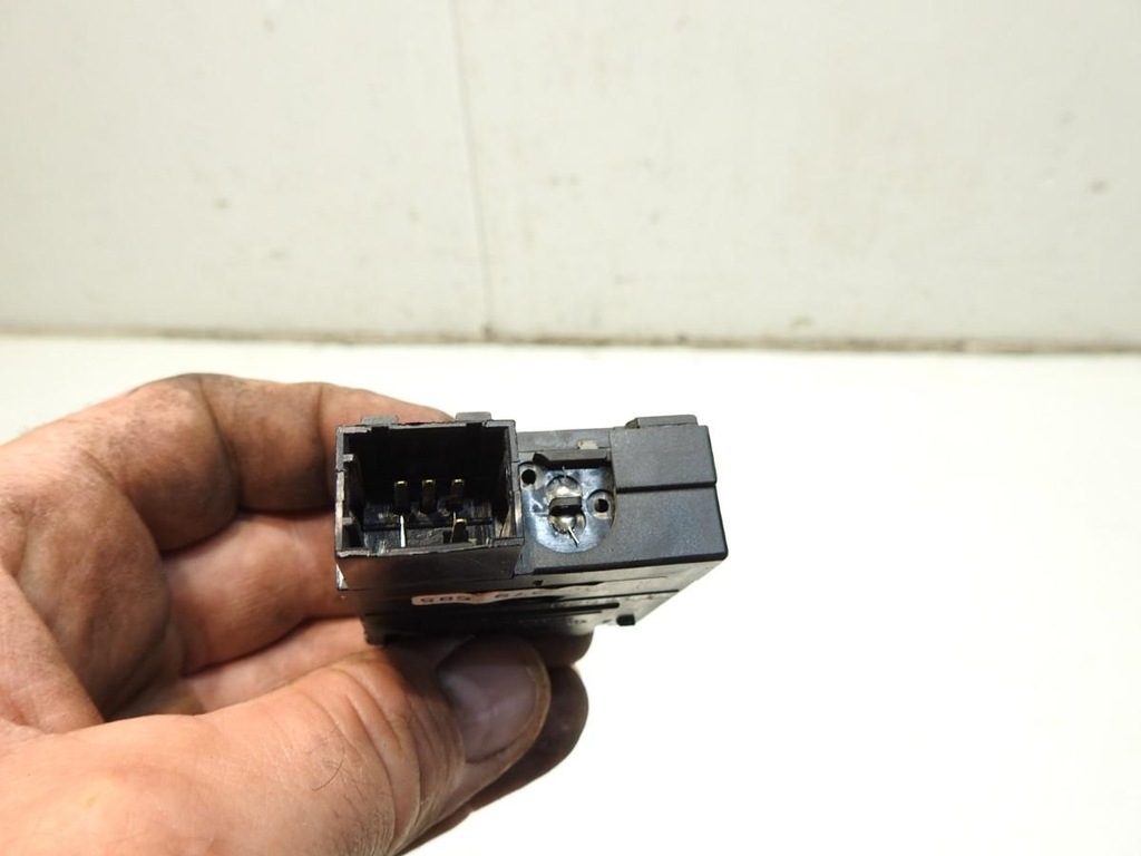 фото №3, Кнопка регулировки света renault kangoo ii 8200379685