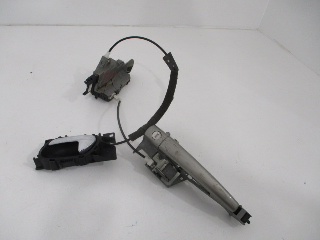 фото №1, Peugeot 5008 i замок дверь левый перед 6 pin 833318