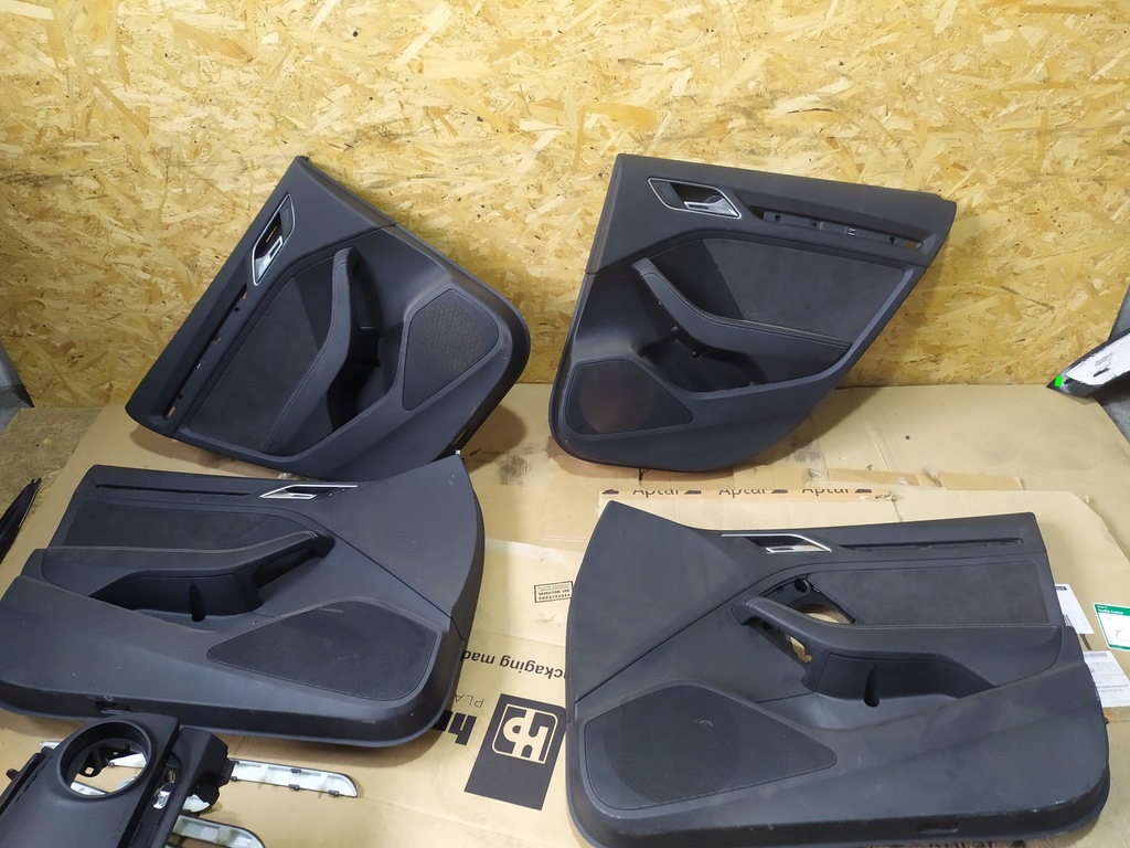 фото №16, Сиденья комплект заднее сиденье rs3 a3 8v lift