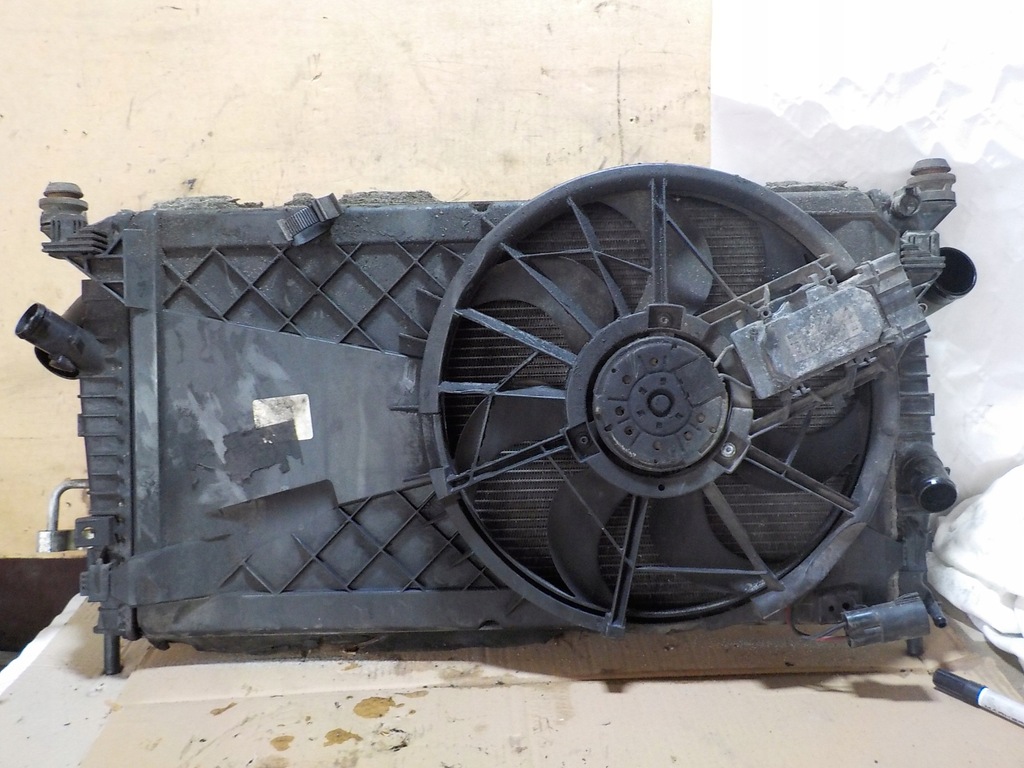 фото №1, Ford focus mk2 комплект радіатор вентилятор