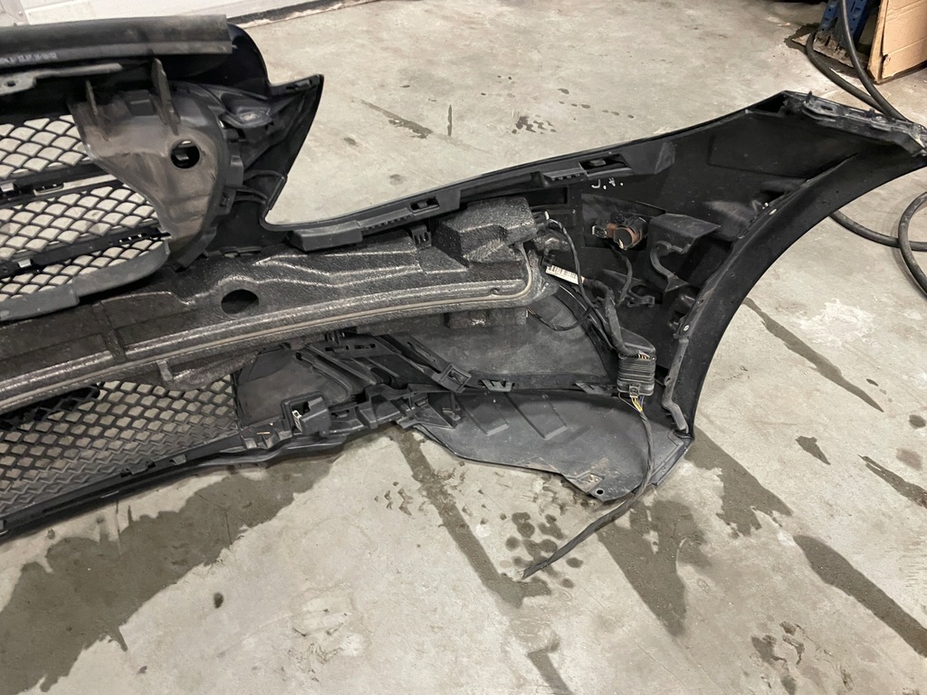 фото №8, Бампер mercedes c w205 перед lift 040