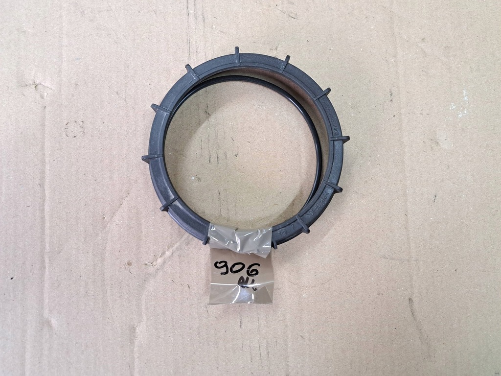 фото №1, Mercedes sprinter 906 гайка насоса бака топлива