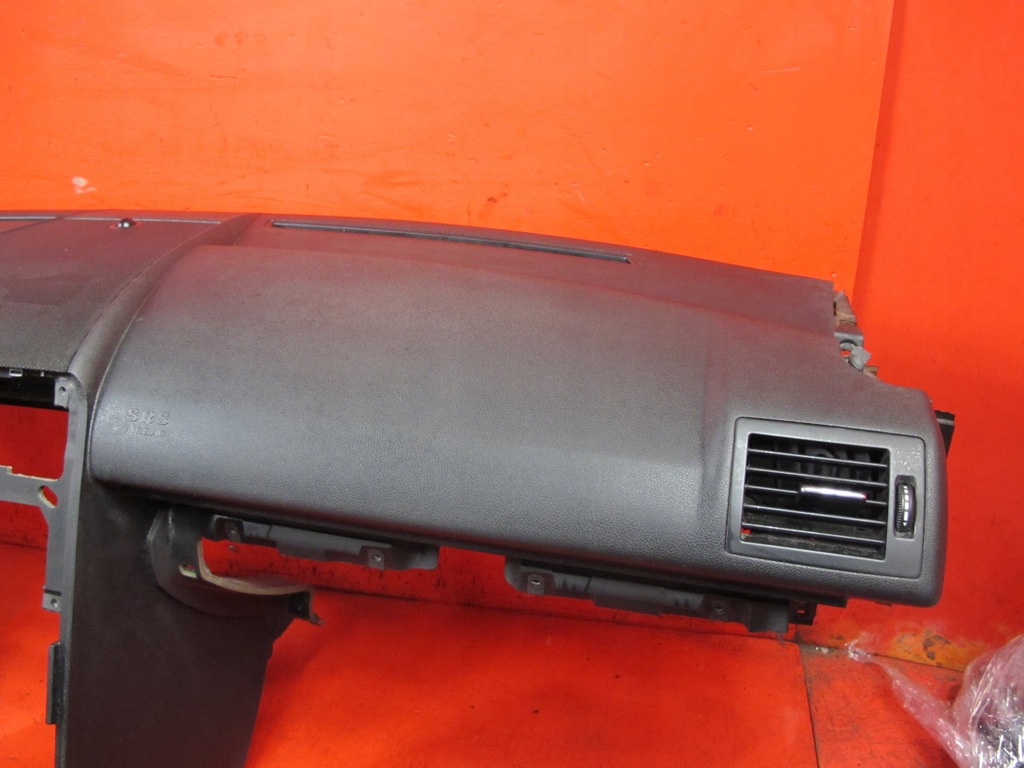 фото №12, Mercedes w169 a подушки безопасности подушка безопасности приборная панель консоль ремни