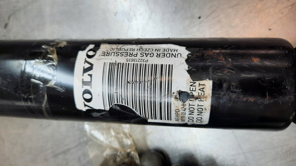 фото №7, Амортизатор задняя volvo xc60 ii 32213635