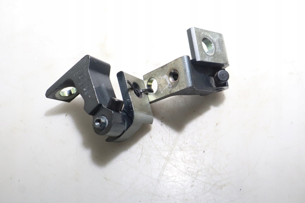 фото №3, Петли дверь правый задняя seat leon iii