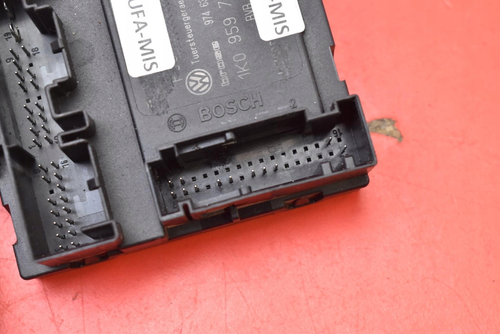 фото №10, Підйомник скло правий перед eu 1k0959792m seat toledo 3 iii hb 04-10