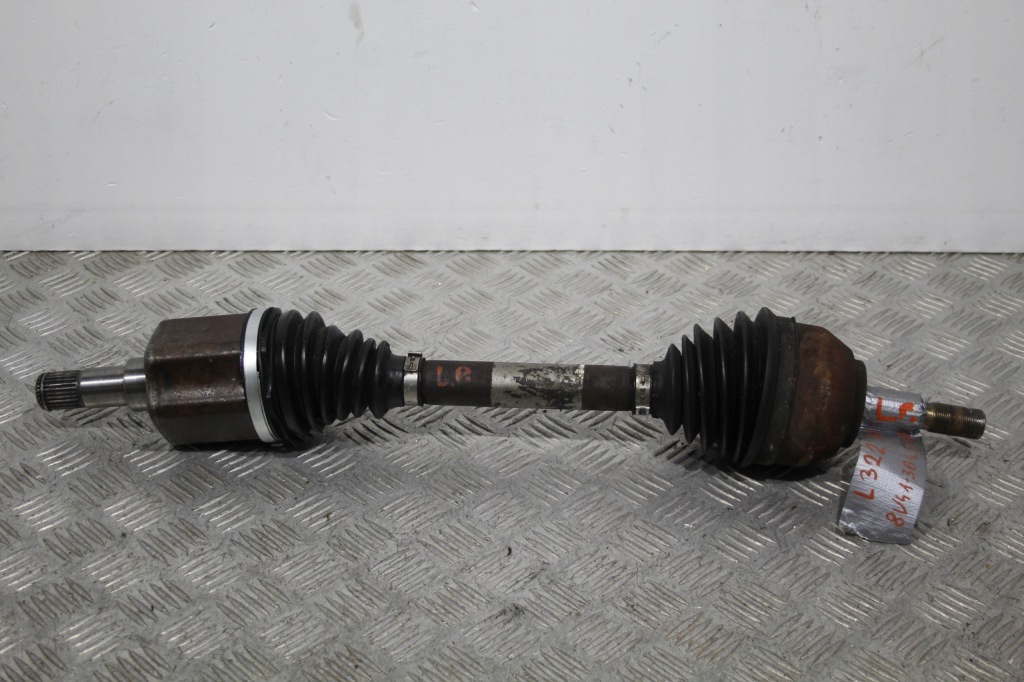 Купити Привідний вал лівий перед ford kuga mk1 8v41-3b437-ab