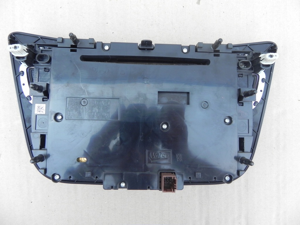 фото №8, Peugeot 508 i панель кондиционера обдув рамка