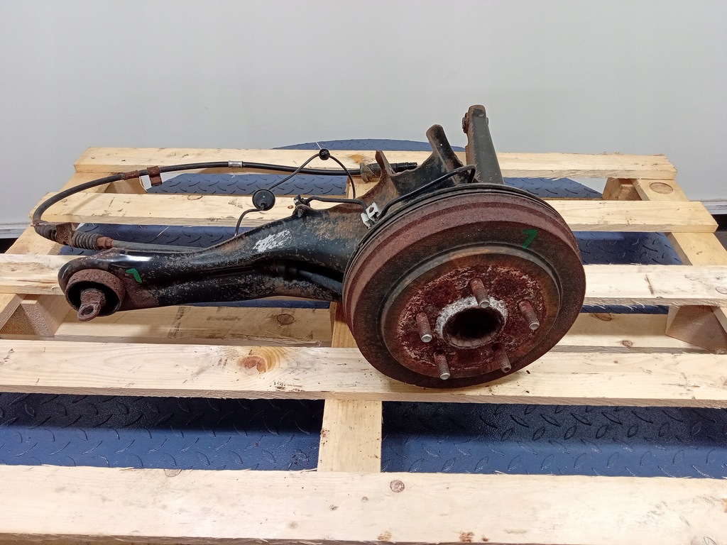 фото №1, Jeep compass i 2wd поворотный кулак левая задняя барабан