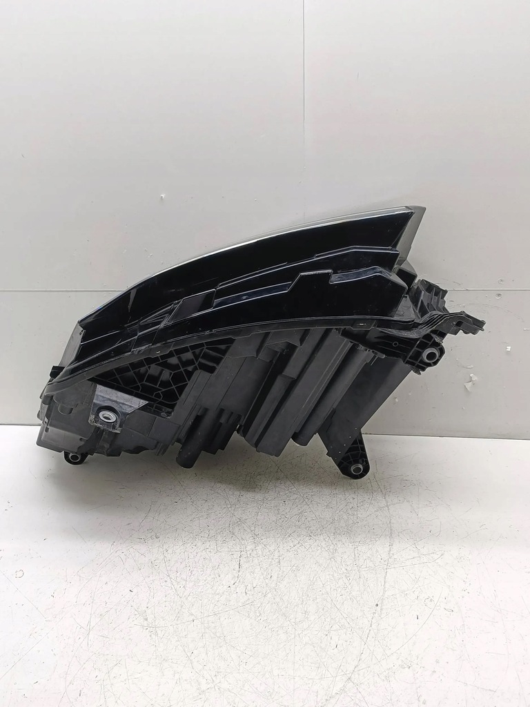 фото №8, Фара правий лампа skoda enyaq iv 2022 5lb941018a cała!!