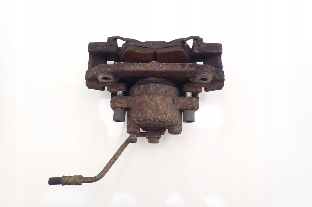 фото №4, Chrysler voyager 2.4 iv суппорт тормозной правый p