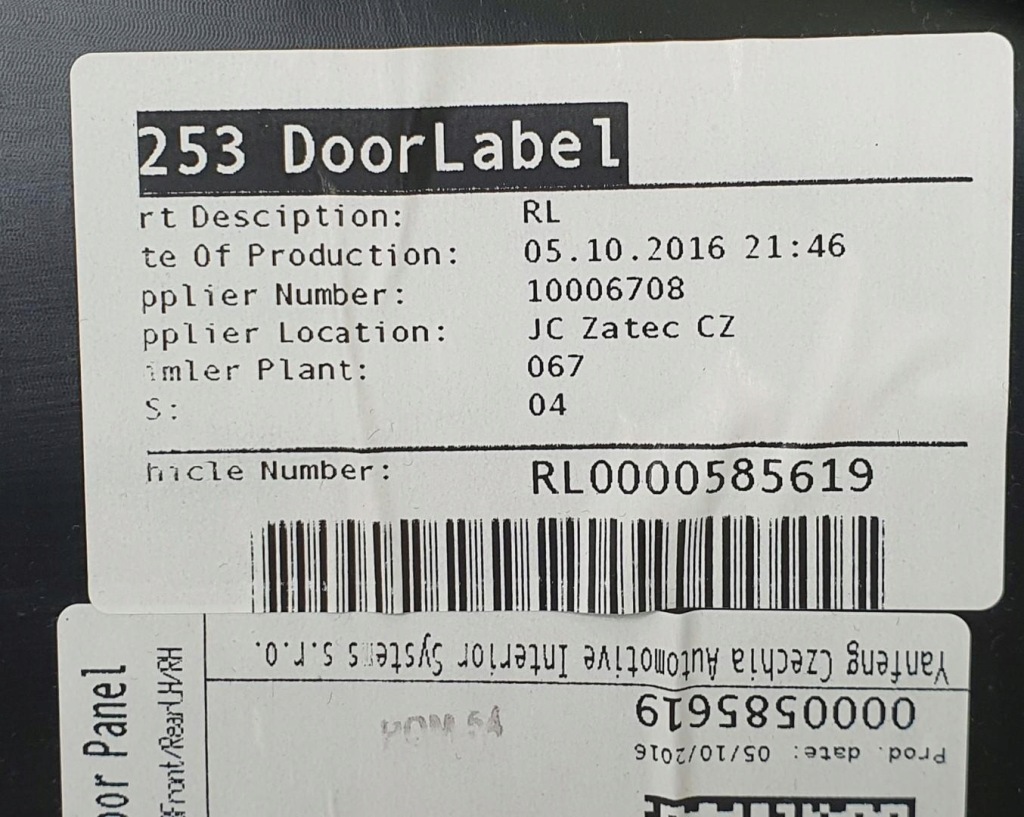 Обивка обшивка дверь левый задний  mercedes glc w253 Киев