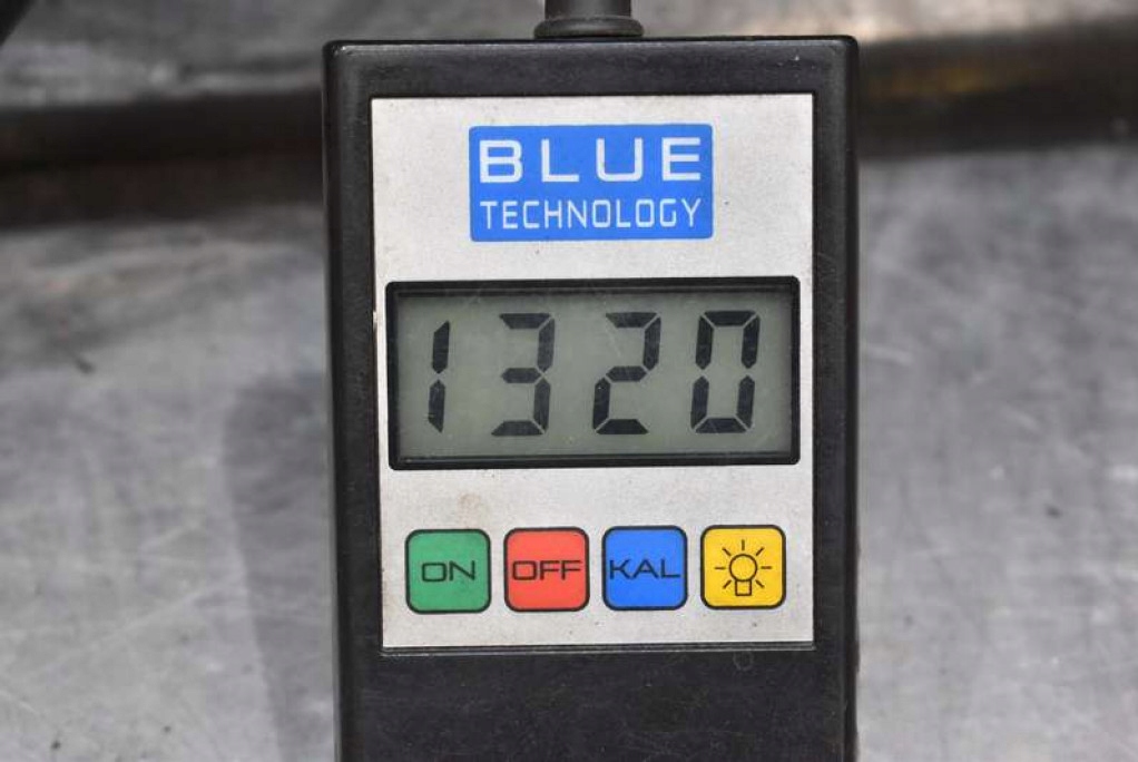 фото №11, Дверь левая перед передние чёрные dacia logan mcv 1 i lift 07-12