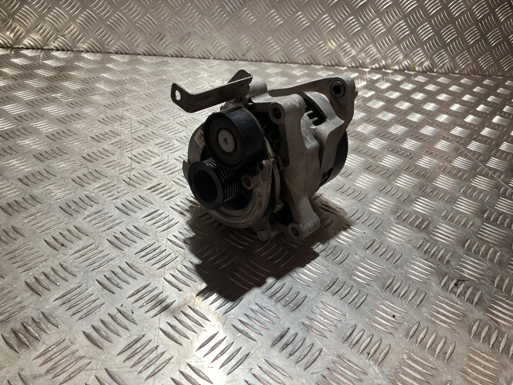 фото №2, Генератор bmw 1 f40 1.5 d