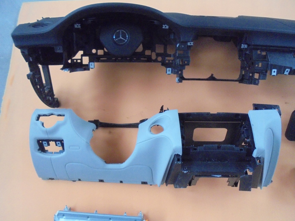 фото №8, Mercedes cls w218 amg приборная панель приборная консоль