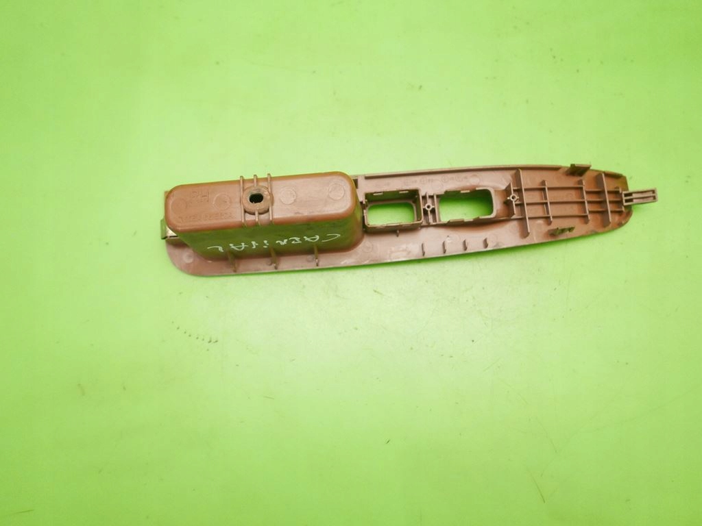 фото №7, Кронштейн ручка дверь правая перед kia carnival i fl