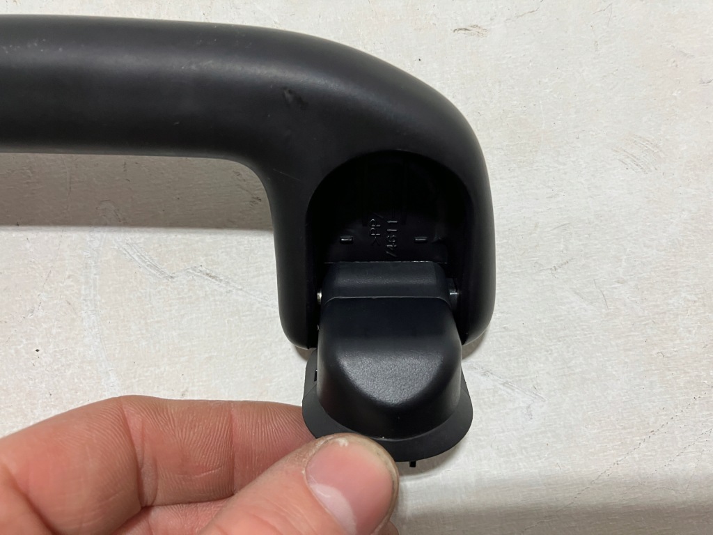 фото №4, Corolla e21 ручка кронштейн потолочный перед czarna