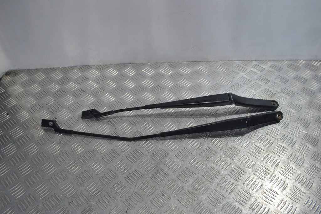 фото №1, Важіль двірники задній golf v kombi