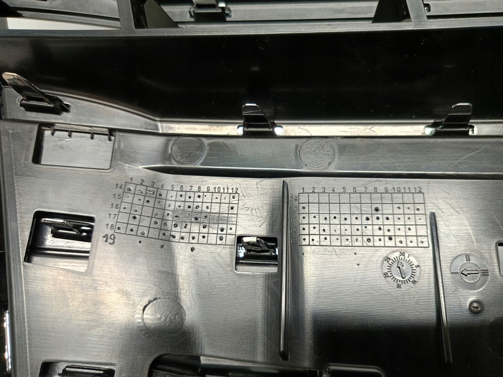 фото №13, Audi a7 s7 4g8 10- решітка радіатора решітка радіатора решітка бампера передній 4g8853651c